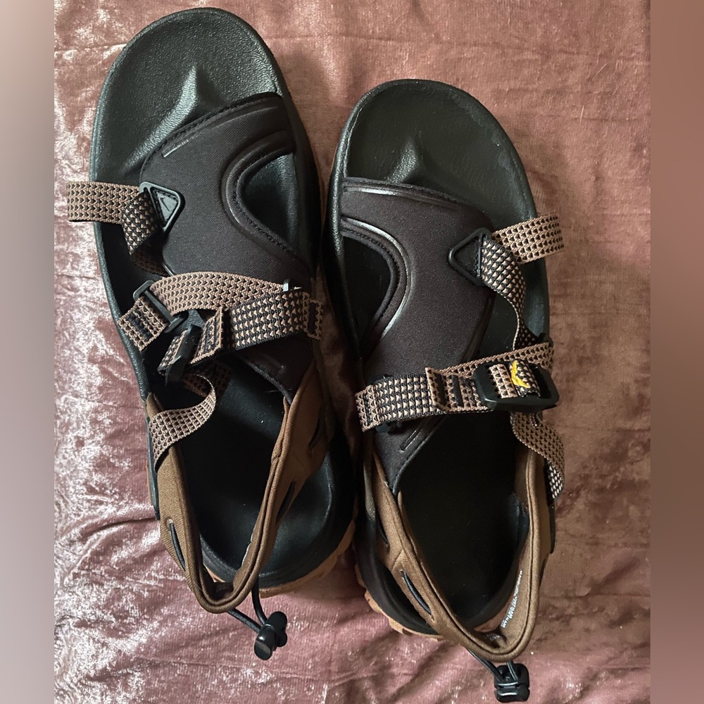 Women’s Nike Sandals